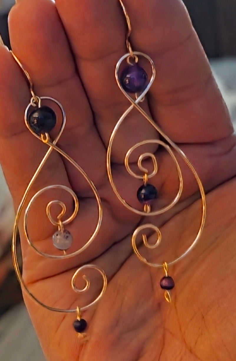 Yourz Truely special earrings