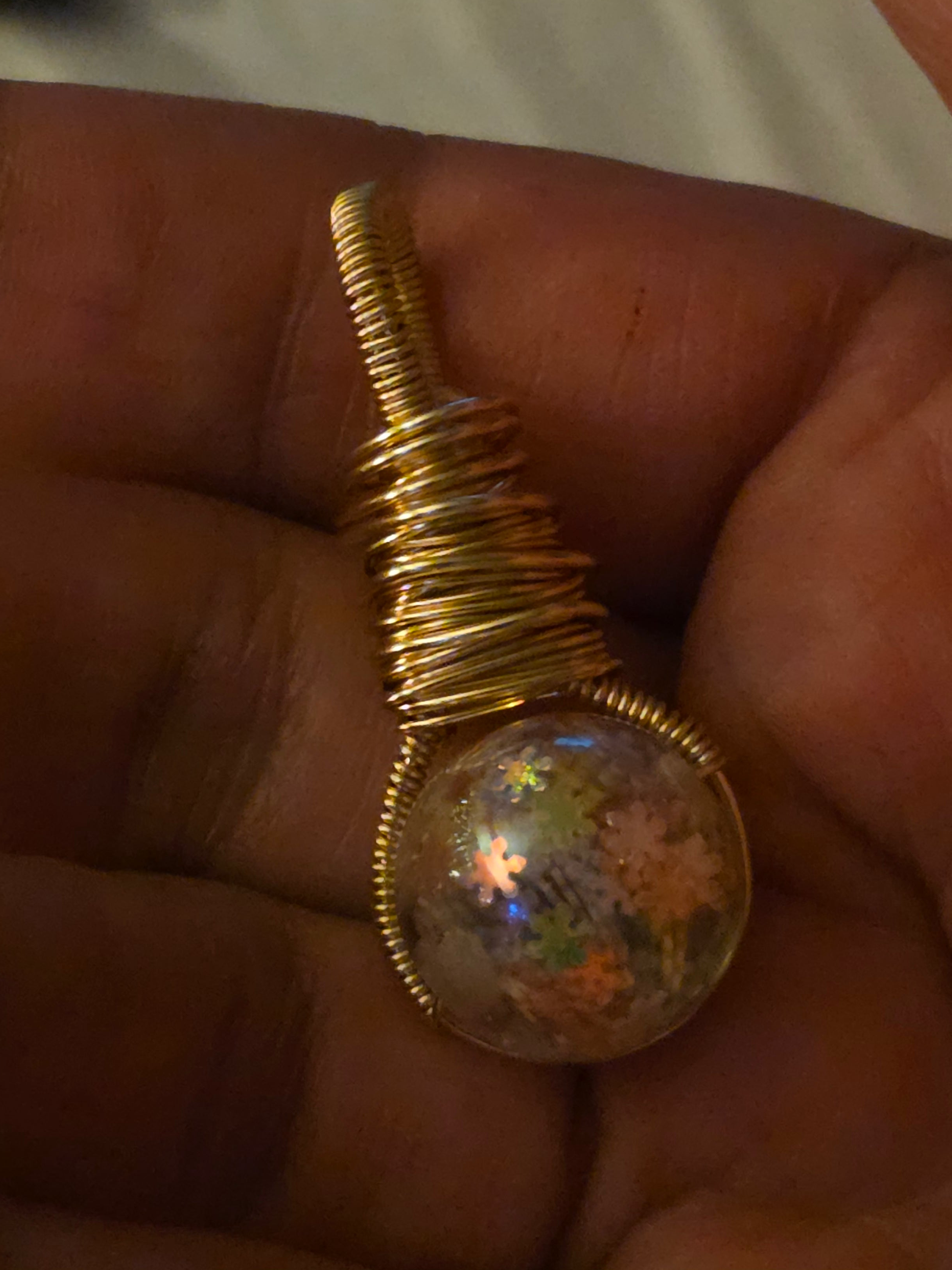 Sparkle and shine pendent